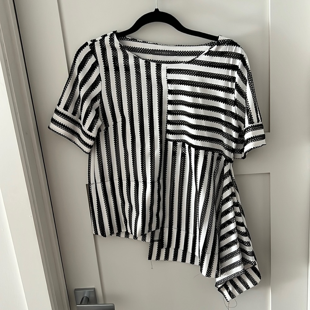 Asymmetrical shirt